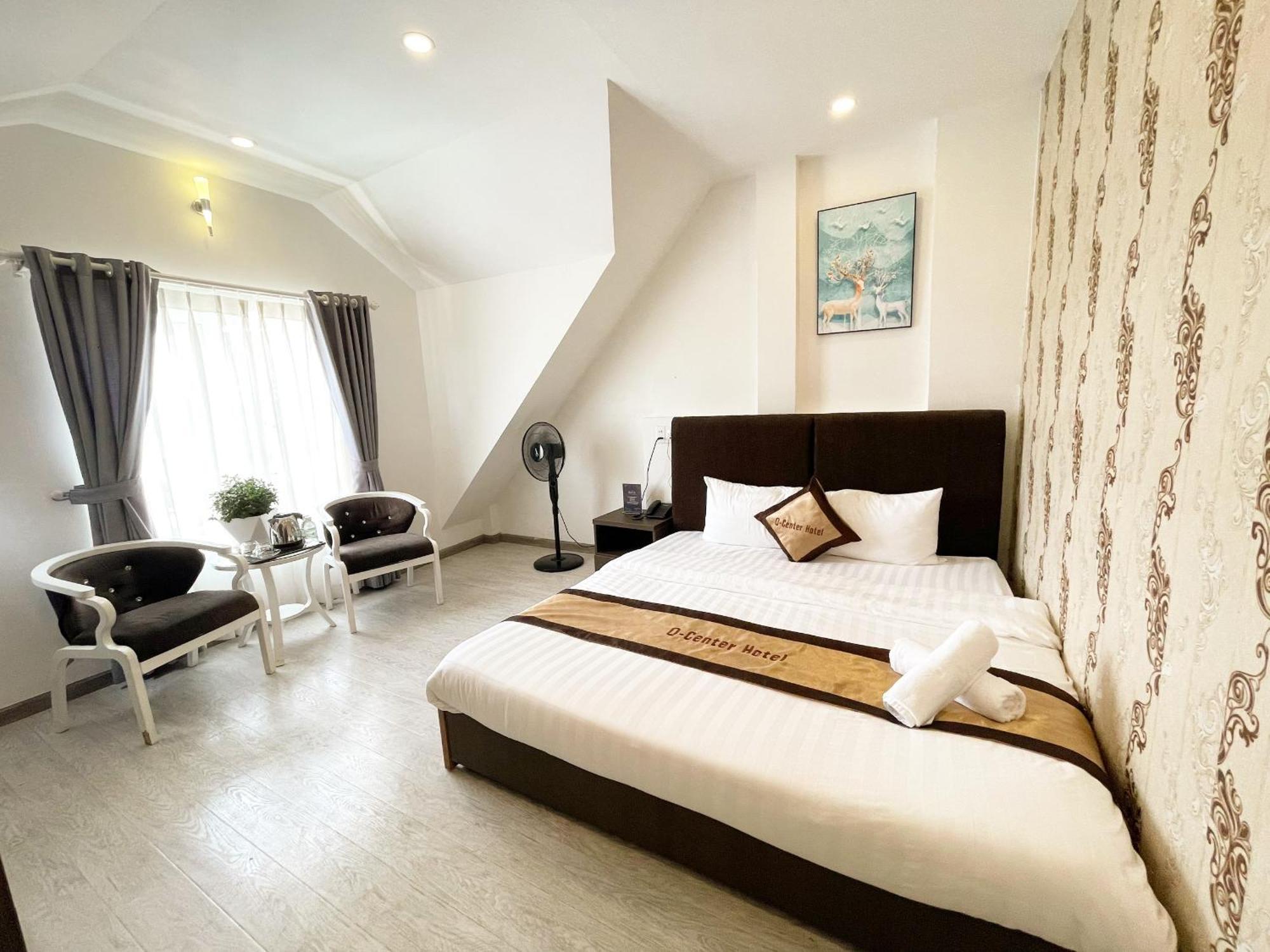 Готель Q-Center Dalat Екстер'єр фото